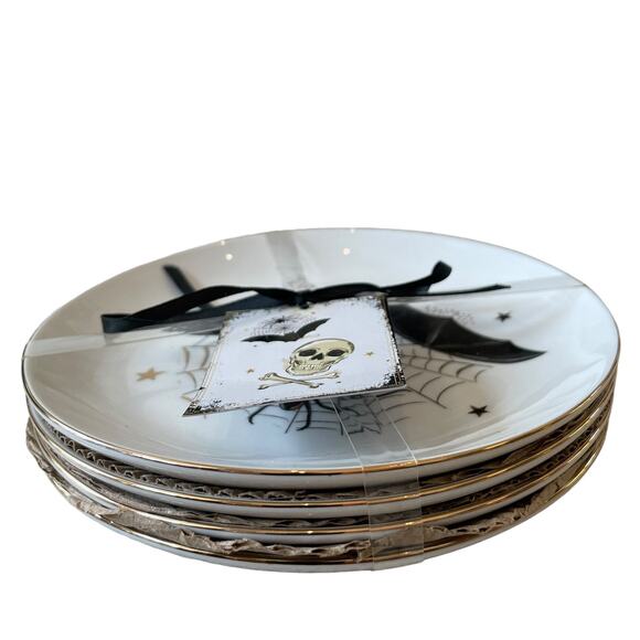 Potter's Studio Halloween Appetizer Plates 6in Bats & Skulls Set of 4 Spooky NEW - Picture 5 of 15